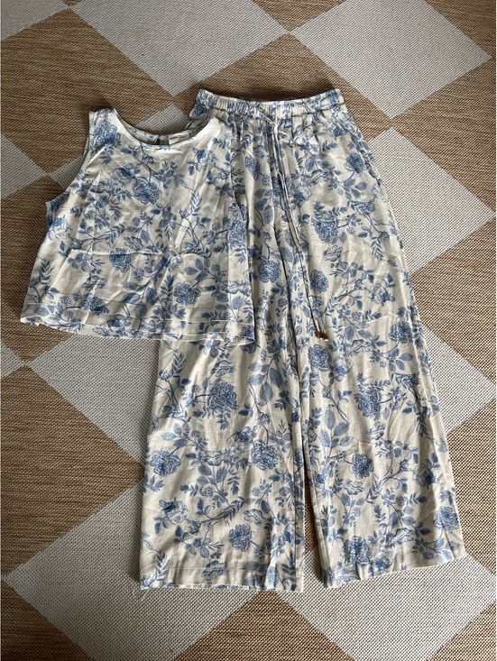 Allie Rose Other - Allie Rose Women's Floral Print Lounge Set with Tank Top and Drawstring Pants
